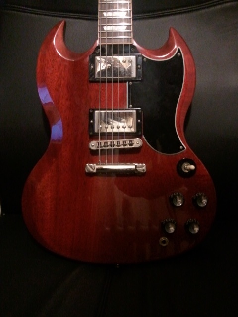 Gibson SG 61 Reissue と OldのSG Standard - 電気六弦縦横無尽 音の