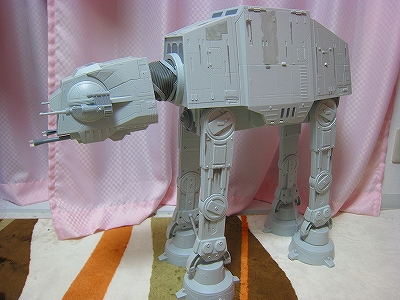 スターウォーズ メガビークル AT-AT | スタンド製作所