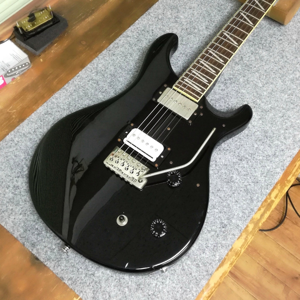 □Paul Reed Smith（PRS）SE SANTANA ピックアップ交換＆スイッチ付き