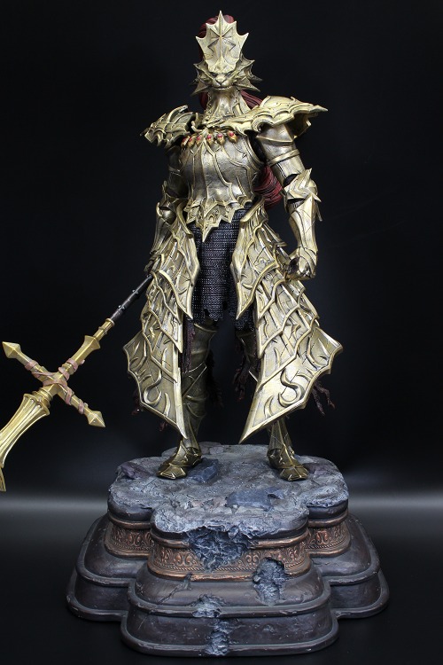 大反響の黄金獅子！ファースト4フィギュア『DARK SOULS』スタチュー