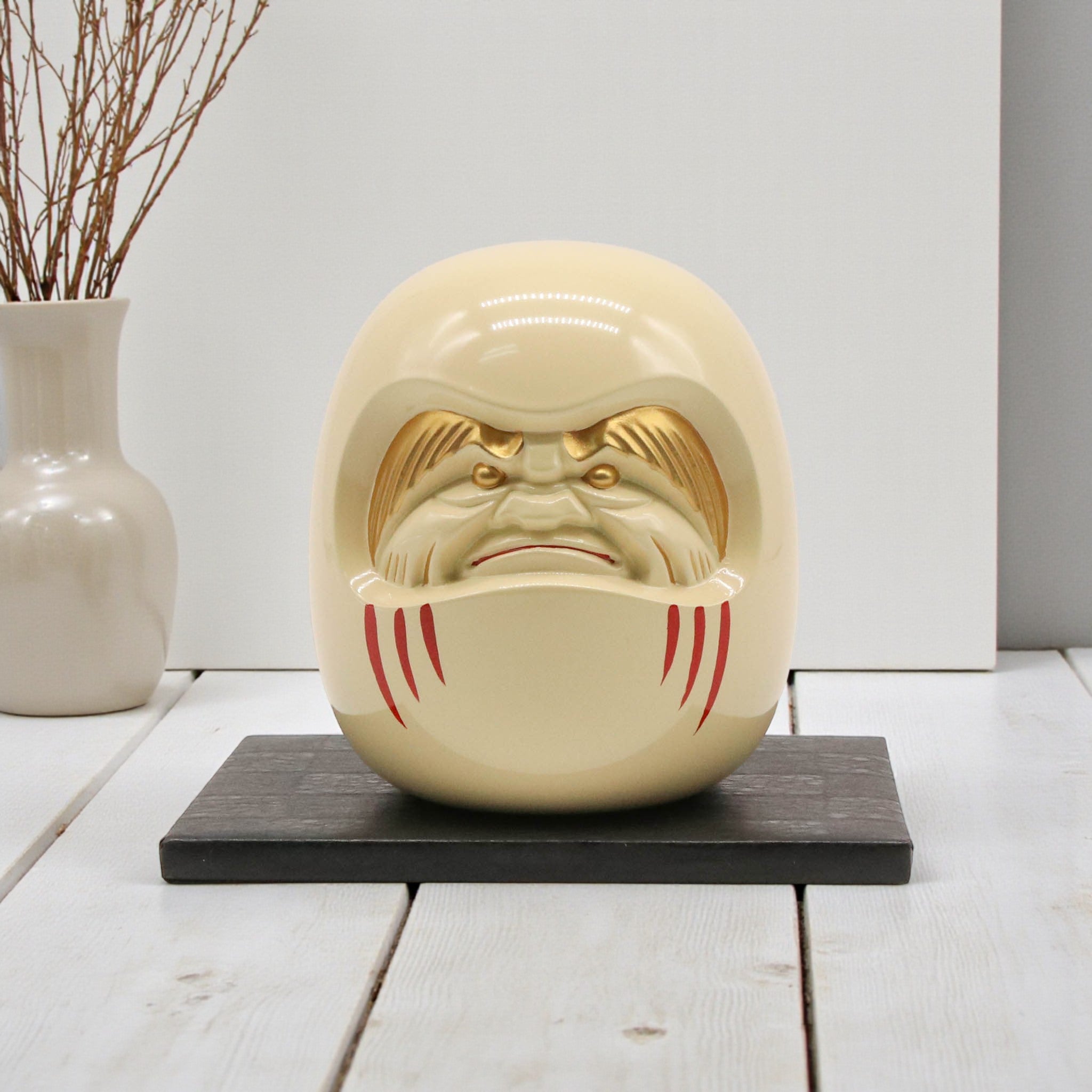 高岡銅器 | 達磨 | 白漆・金蒔絵仕上げ | 銀雅堂