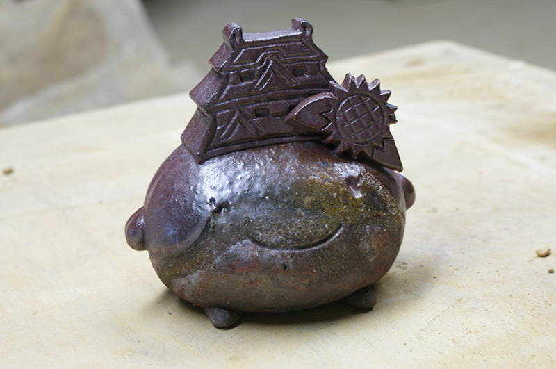 龍プロモーション | 世界遺産国宝姫路城の鯱（シャチホコ）製作した鬼