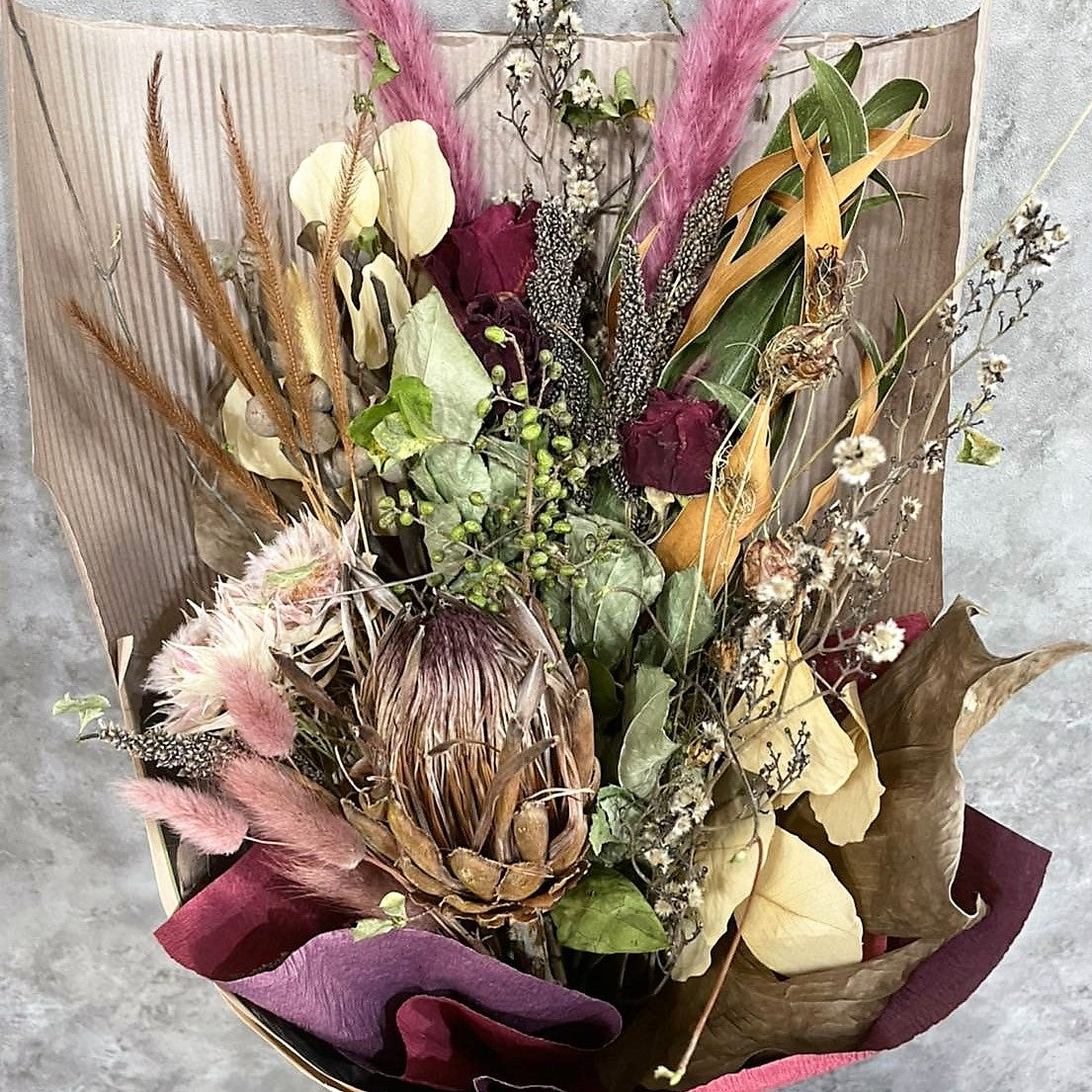 ウェディング 前撮り ブーケ などにドライフラワーブーケ