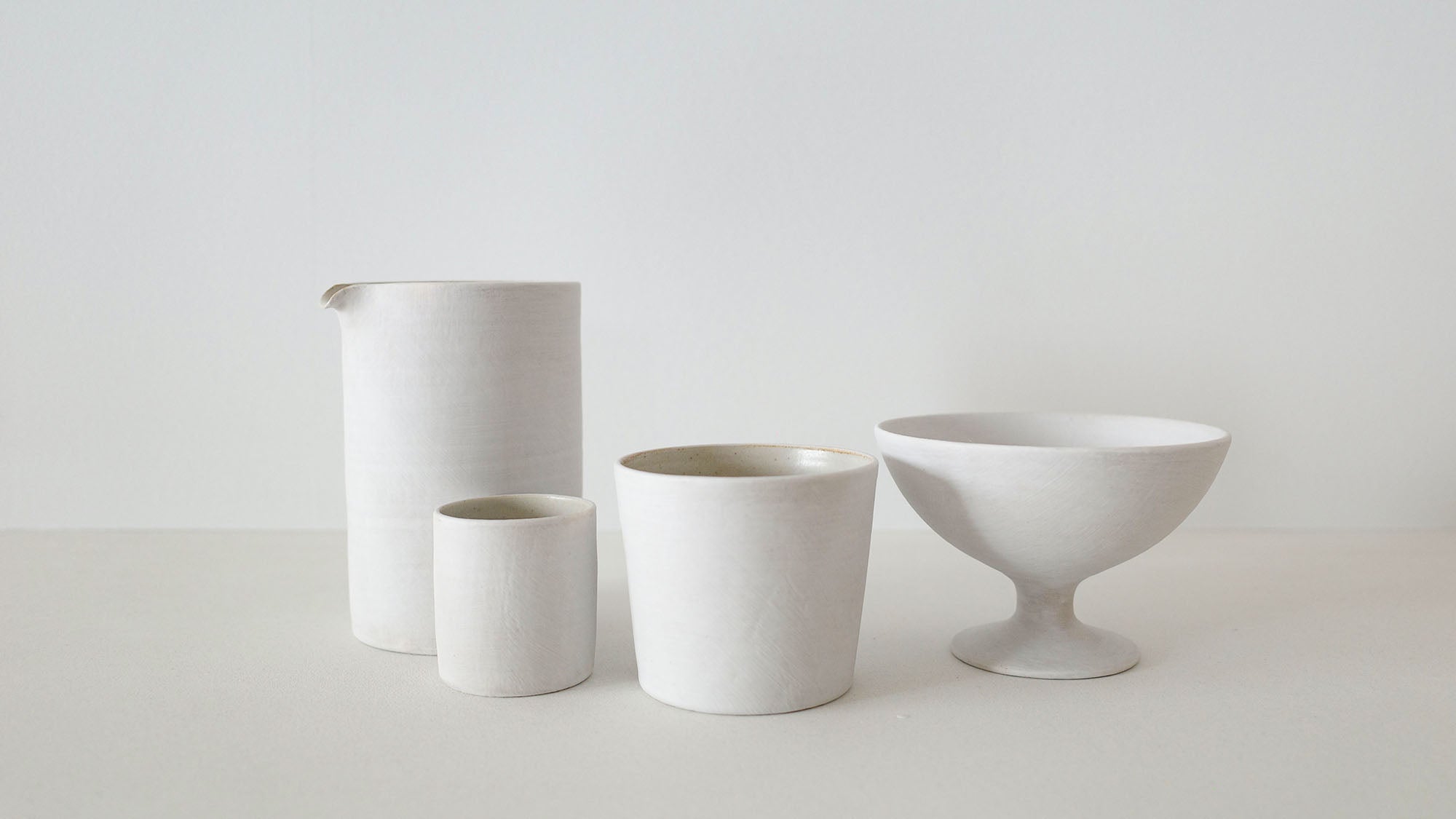 余白の美が生む、心地よい緊張感と佇まい。児玉修治さんの器 – 煎茶堂