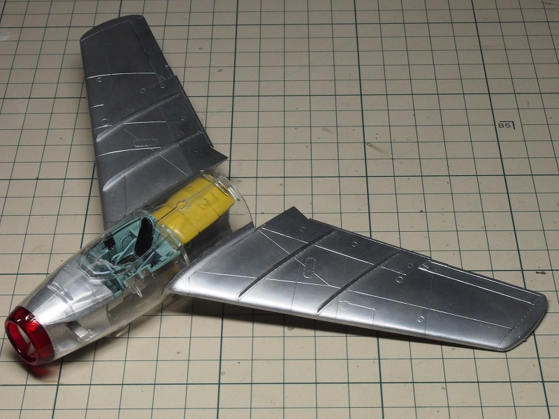 タミヤ ミコヤン-グレビッチ MiG-15bis クリアエディション