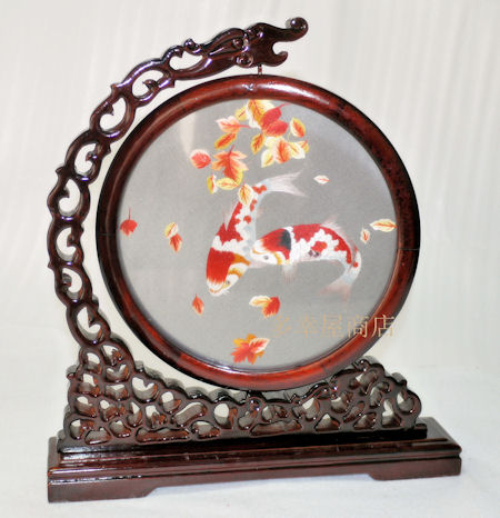 中国雑貨 多幸屋 ＞ 中華刺繍（33） ＞ 両面刺繍 ＞ 両面刺繍（金魚）