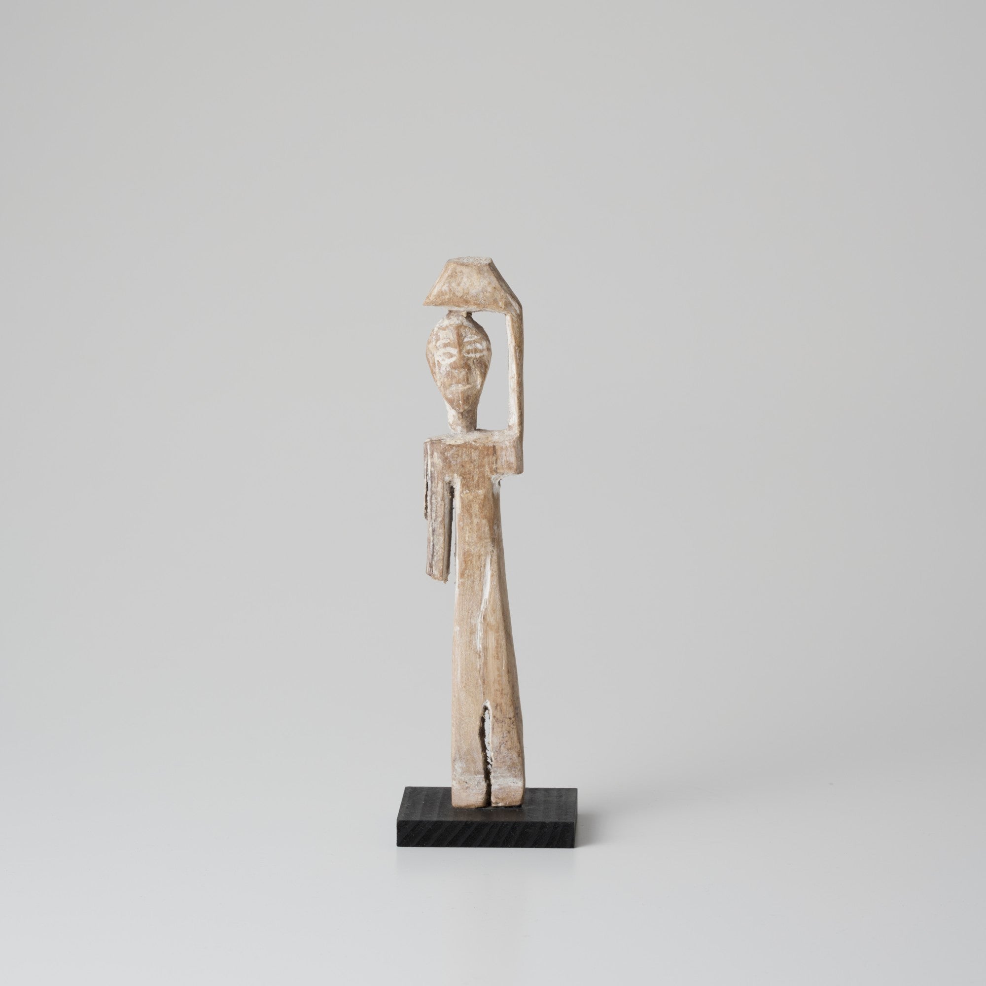 アフリカンヴィンテージ | 魔除け木彫り像 003 | アダン族 – tiflo