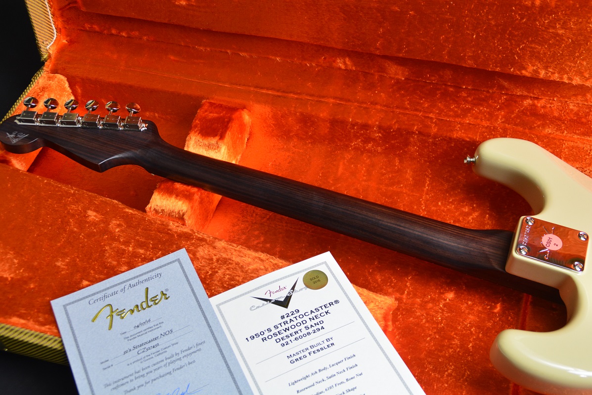 ローズネックストラト!!“Fender Custom Shop選定会”より、当店選任