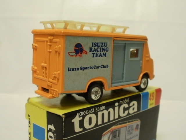 ミニカーショップグローバル - トミカ 49 いすゞ エルフ ハイルーフ