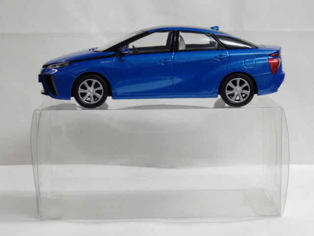 ミニカーショップグローバル - 1/30 ディーラー非売品 トヨタ ミライ