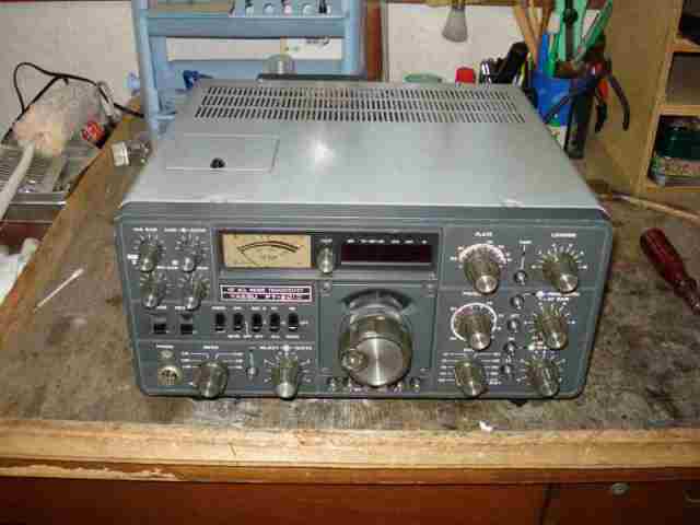 ヤエス HFトランシーバー FT－901