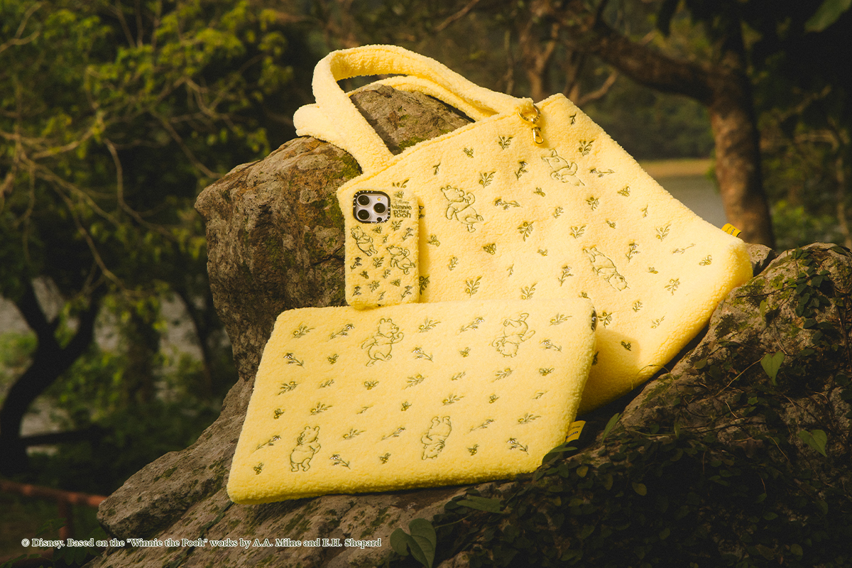 CASETiFY-Winnie-the-Pooh-1.jpg