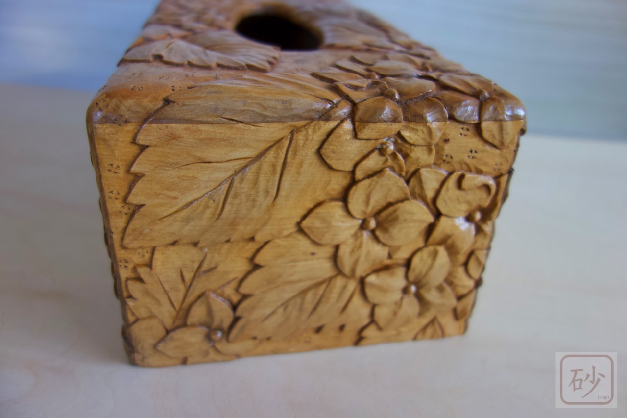 木彫りのティッシュケース あじさい | 木を彫る日々