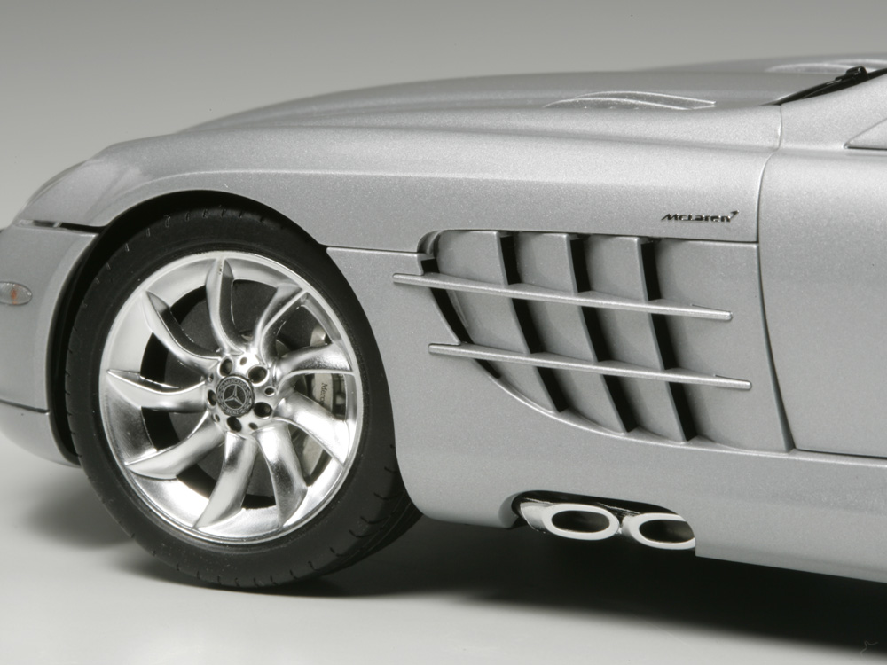 1/24 メルセデス・ベンツSLRマクラーレン: スケールモデル｜TAMIYA