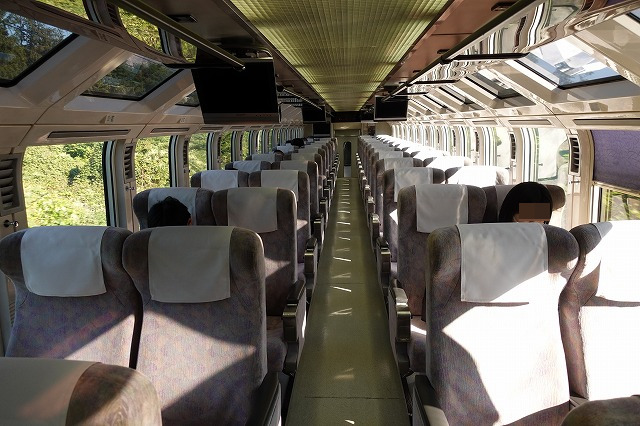 臨時特急「ニセコ」に乗ってみた。ノースレインボーエクスプレスにも