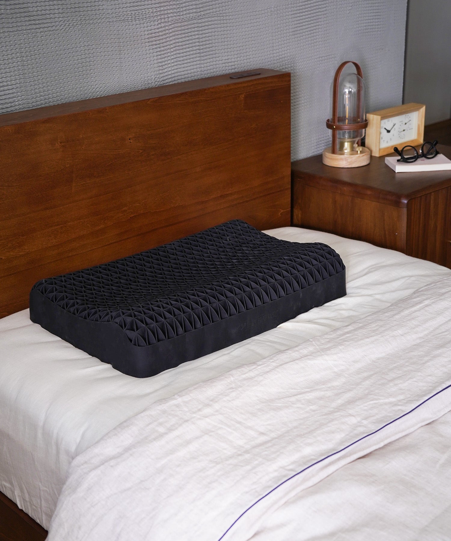 TIMELESS COMFORT SELECT / ヒツジのいらない枕 -至極-｜中央が窪んだ