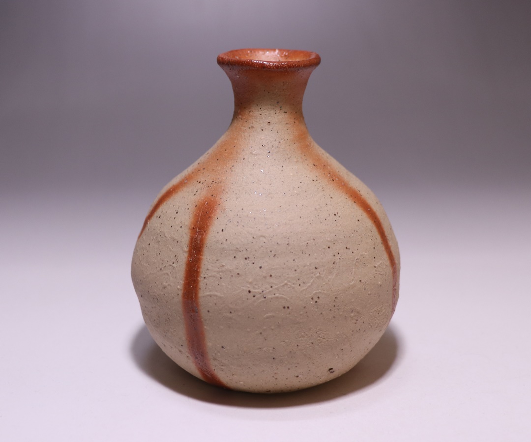 高力芳照 作 「備前火襷小徳利」 ～備前焼専門卸小売店 川口陶楽苑～