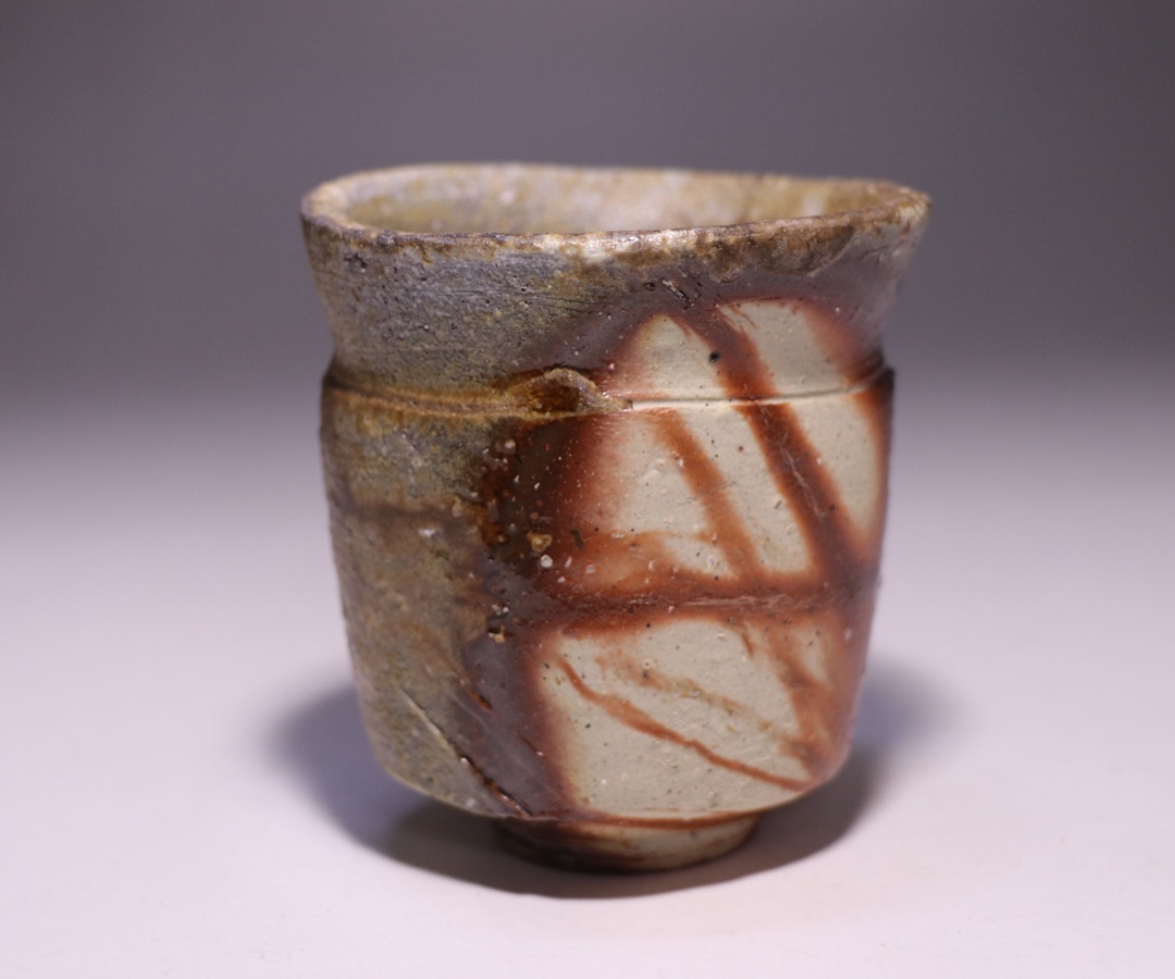 伊勢崎 淳 作 「備前黒徳利」 ～備前焼専門卸小売店 川口陶楽苑～