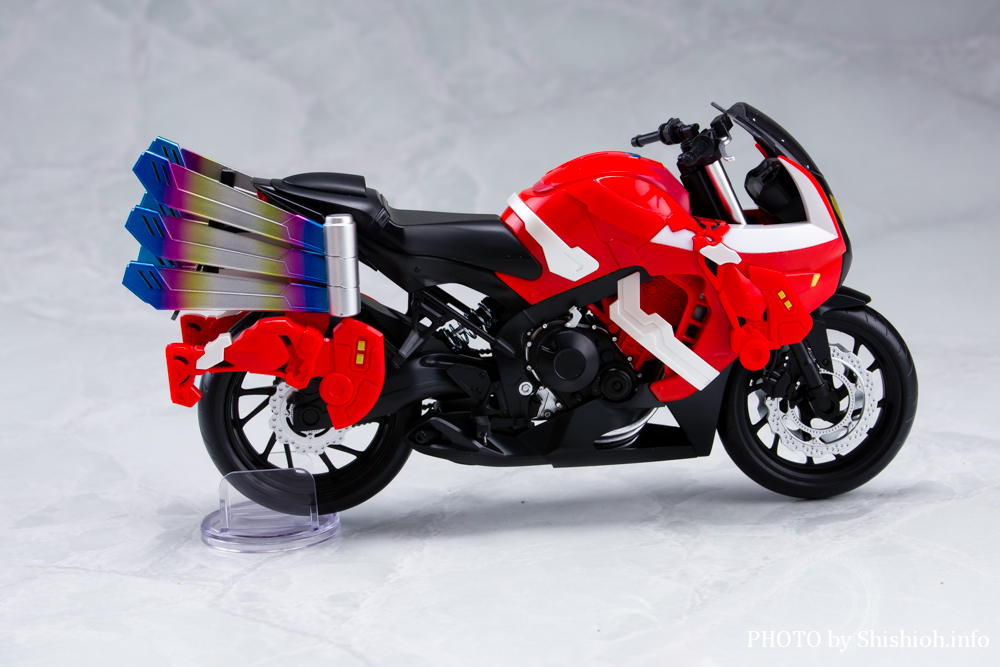 徹底レビュー】S.H.Figuarts ブーストライカー