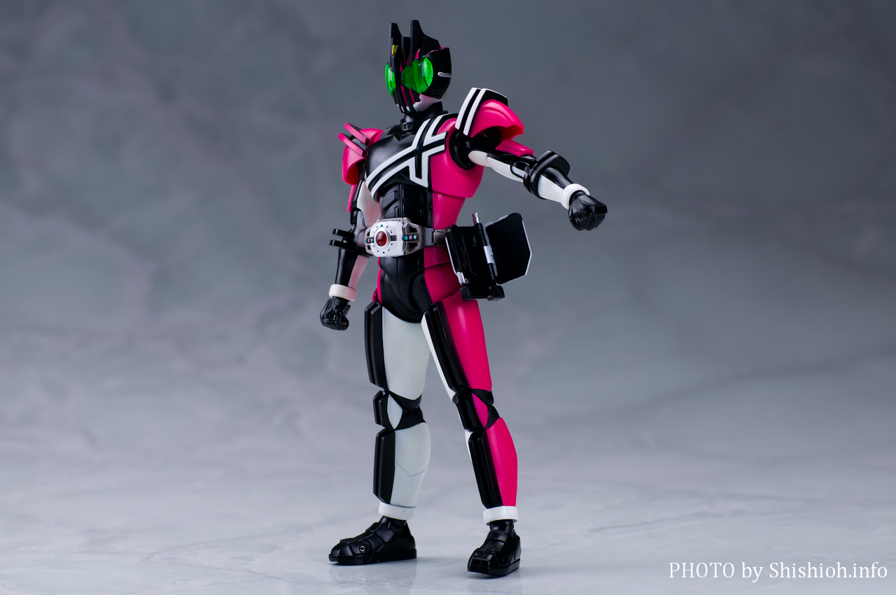 レビュー】S.H.Figuarts（真骨彫製法）仮面ライダーディケイド