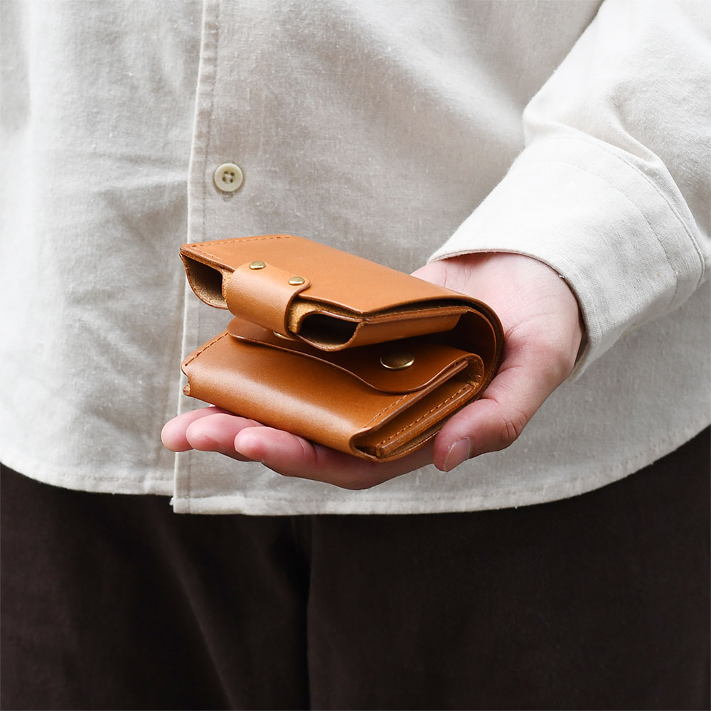 楽天市場】ミニ財布 ヌメ革【財布12】左利き対応可 極小財布 eureka