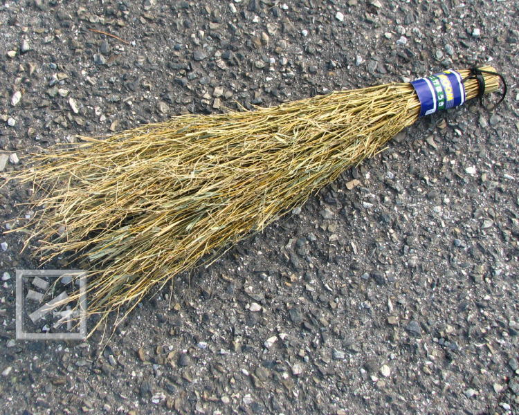 楽天市場】ミニ竹ほうき （約45cm） 掛けれるループ付き ~R~ : ねっとんや