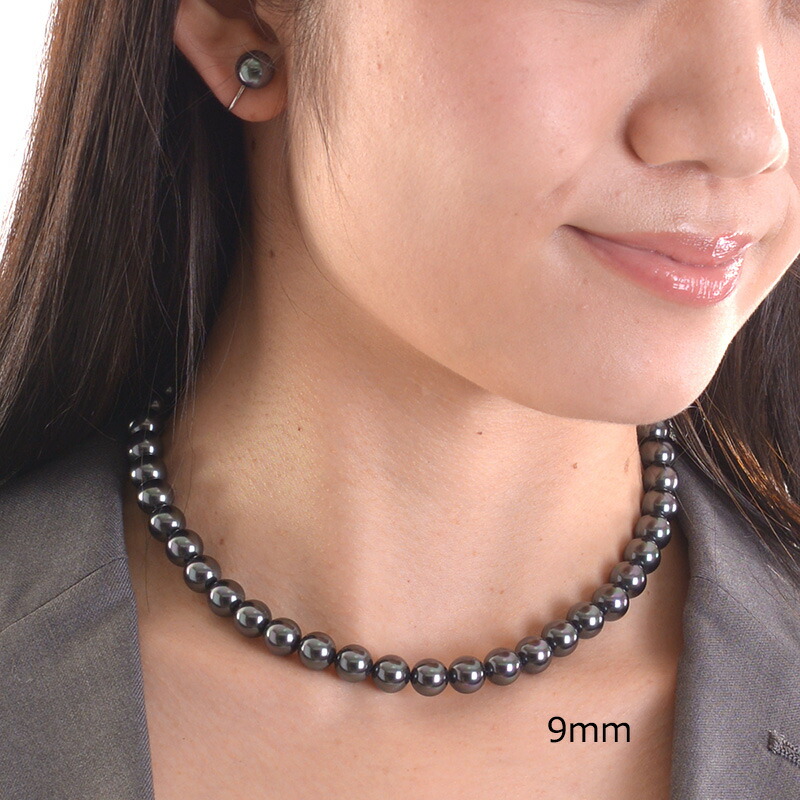 楽天市場】高級9mm花珠南洋黒蝶オーロラ本貝パールネックレス タヒチ黒