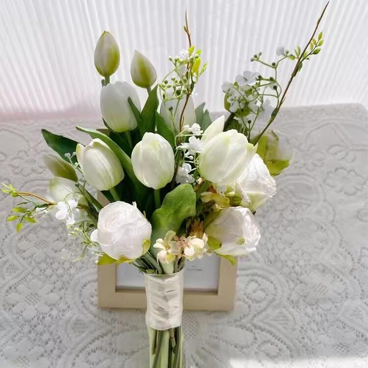 楽天市場】ウェディングブーケ ブライダルブーケ ホワイトチューリップ