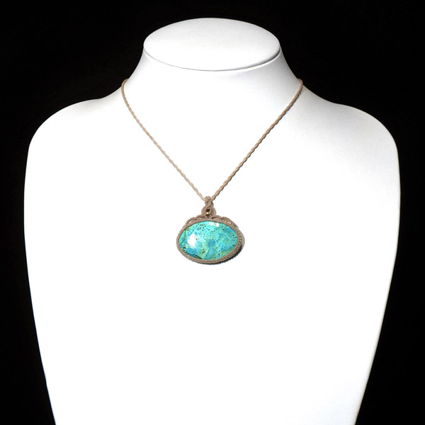 楽天市場】クリソコラ マクラメペンダント 天然石ペンダント