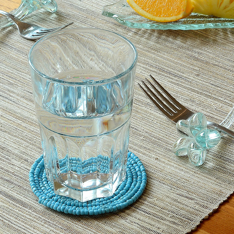 楽天市場】バリ島の大きめビーズを使ったターコイズカラーのコースター