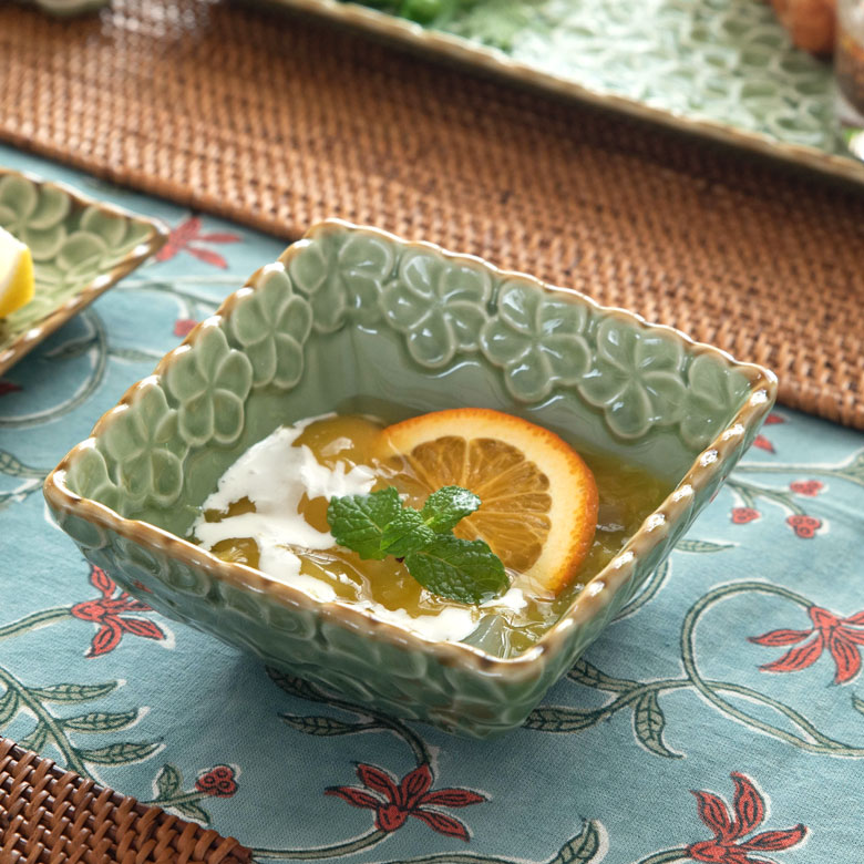 楽天市場】角鉢 プルメリアモチーフ Sサイズ 12cm角 ホワイト 陶器製