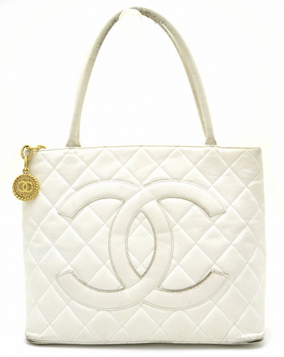 楽天市場】【バッグ】CHANEL シャネル マトラッセ キャビアスキン 復刻