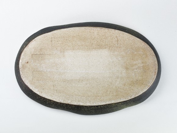 楽天市場】水盤 【信楽焼】 窯肌変形小判水盤18号 幅54cm×奥行き33cm