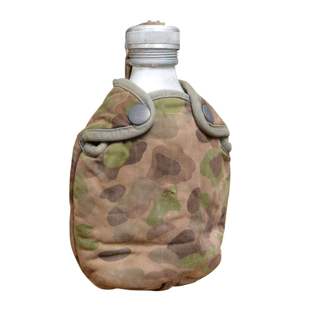 楽天市場】オーストリア軍放出品 キャンティーンカバー K4迷彩