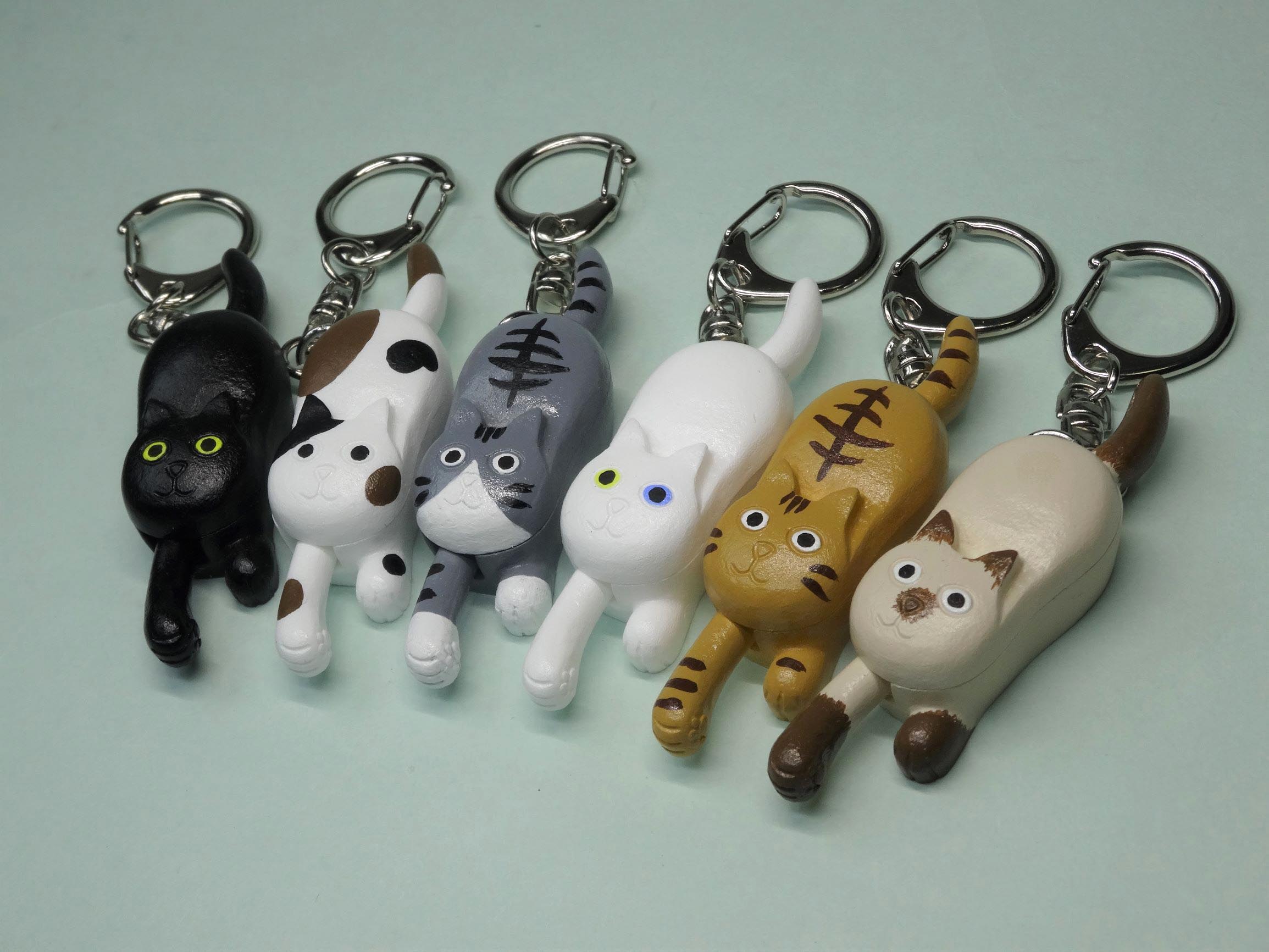 楽天市場】【送料無料◎動く猫キーホルダー】 シッポとお手手が連動