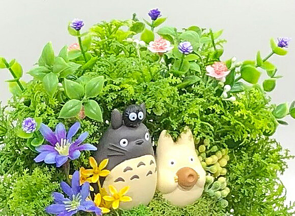 楽天市場】花 となりのトトロフラワー置物「トトロの森の秘密の洞穴