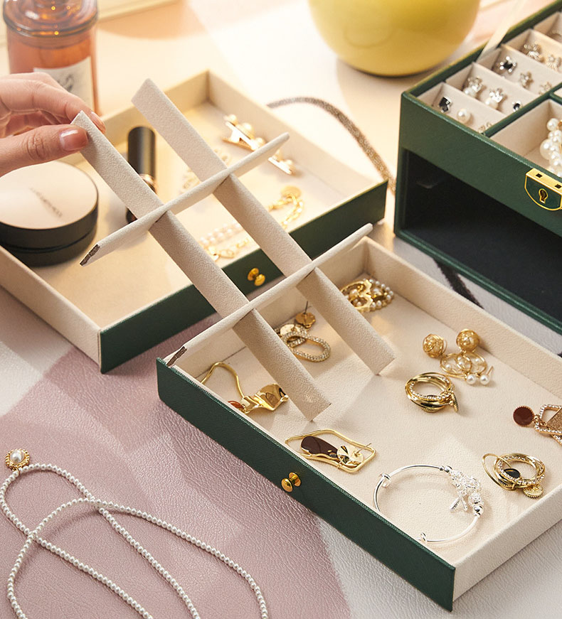 楽天市場】ジュエリーボックス ロック付き 防水 ジュエリーケース