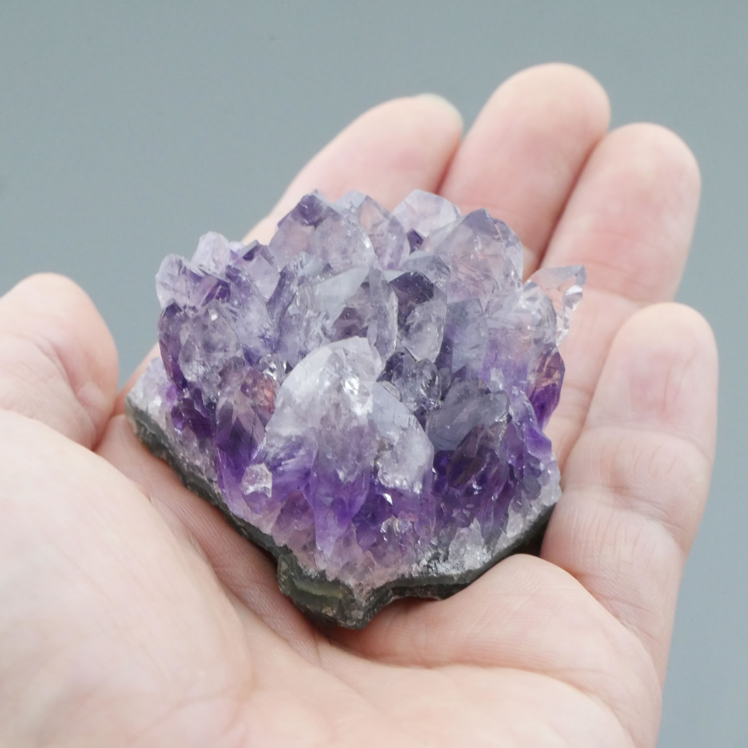 楽天市場】ウルグアイ産アメジストクラスター 濃紫色 1点物 約84g