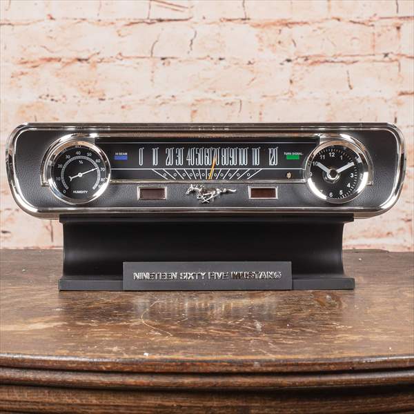 楽天市場】目覚まし時計 1965 マスタング メーターパネル エンジン音の