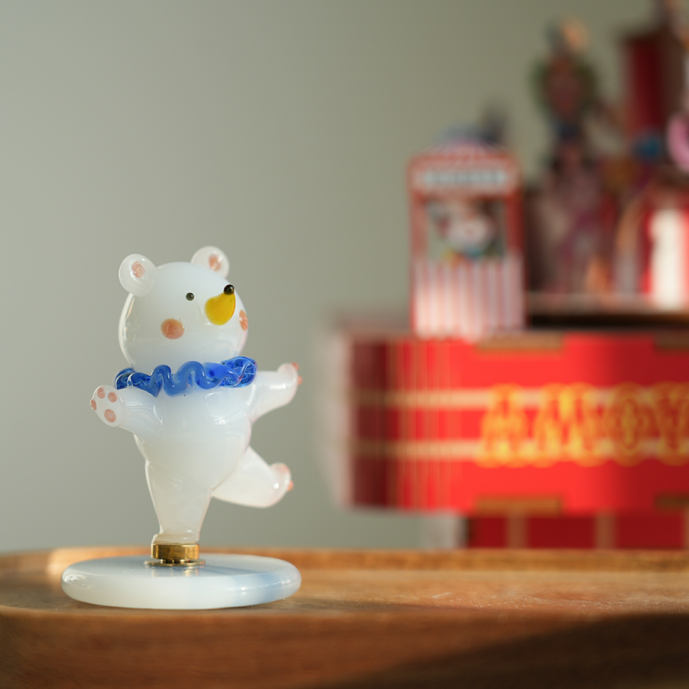 楽天市場】ぐるぐるぐる～ まわるクマさん お星さまも びっくりまわる