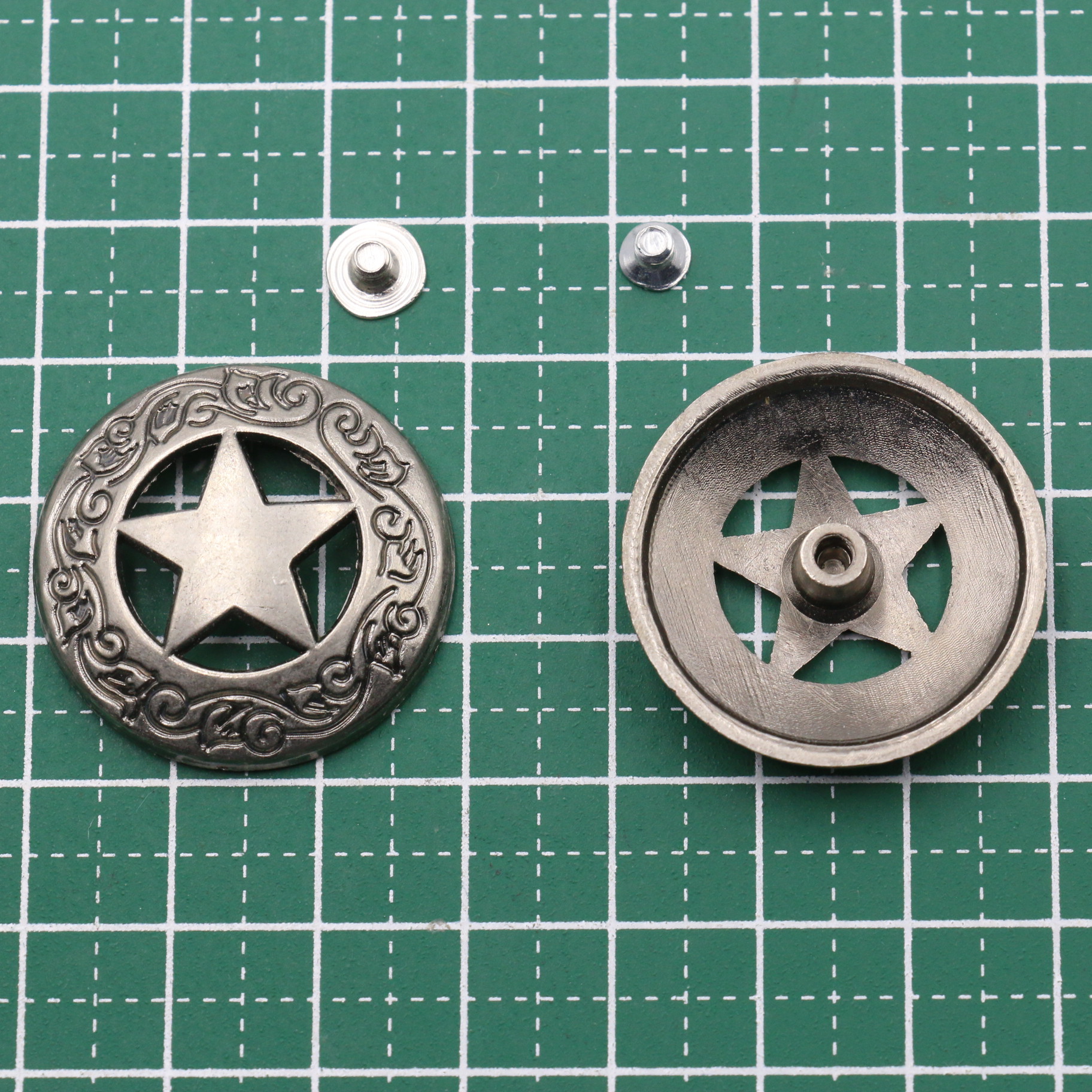 楽天市場】【4個】 コンチョボタン ネジ式 星型 コンチョ ボタン ネジ