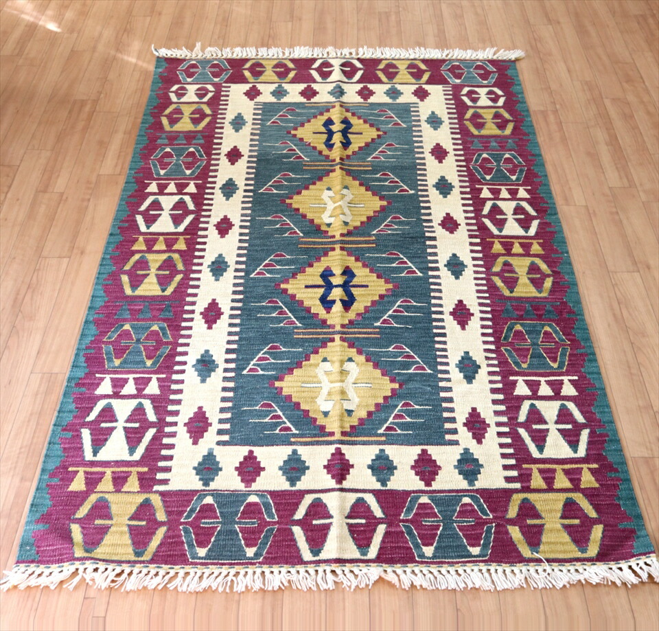 楽天市場】【15%OFFクーポン対象】トルコキリム ウシャク産 176×115cm