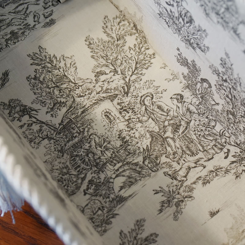 楽天市場】ジェニファーテイラー 脚付き小物入れ トワルドジュイ柄