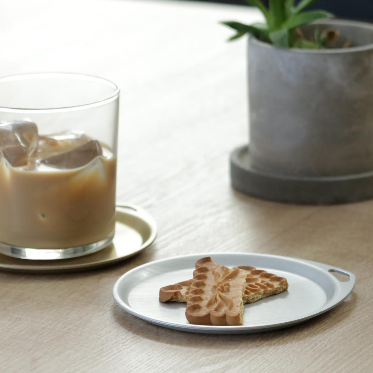 楽天市場】トレー 13cm サークル トリートレイ アルミニウム （ トレイ