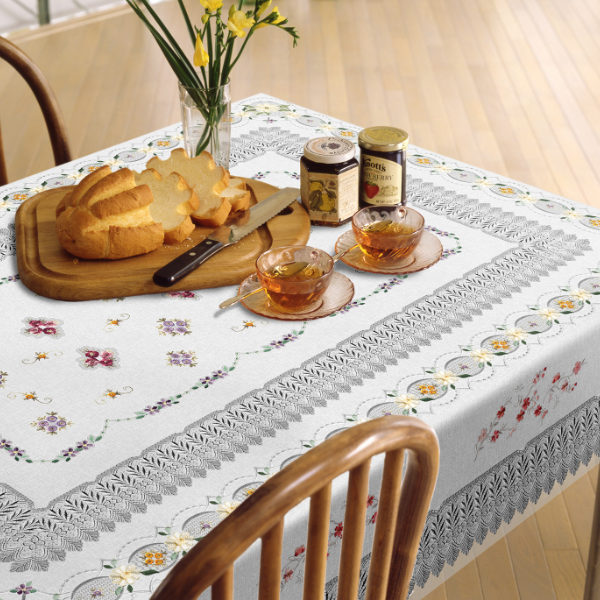 楽天市場】テーブルクロス 135×185cm MGプリントレース セーヌ 樹脂製