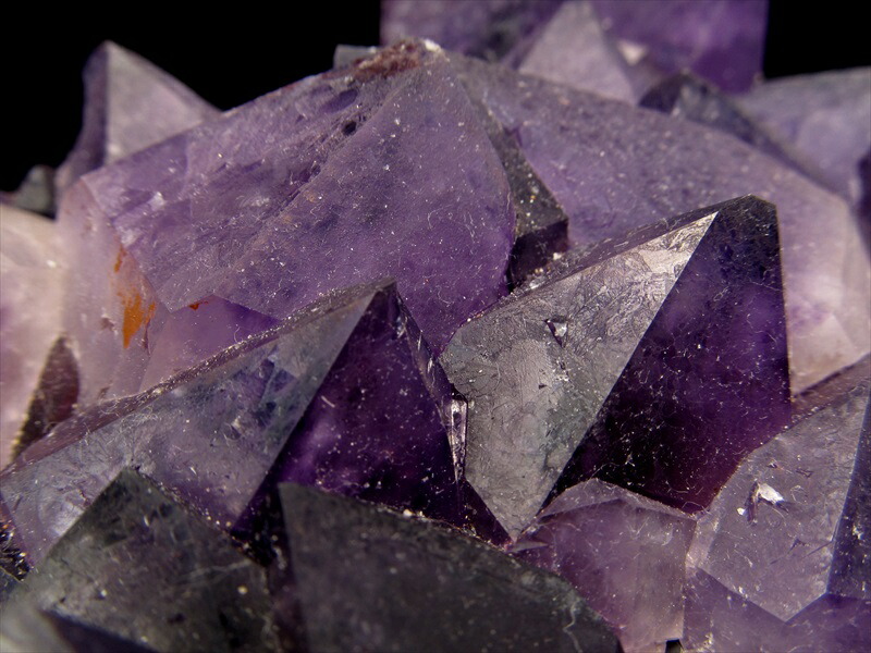 楽天市場】特大結晶！○【アバンダンス アメジスト クラスター（恐竜紫