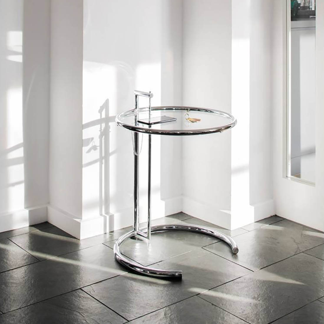 楽天市場】ClassiCon アジャスタブルテーブル E1027 ADJUSTABLE TABLE