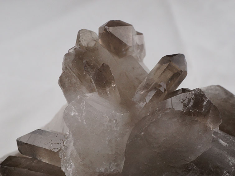 楽天市場】スモーキークォーツ クラスター 原石 黒水晶 モリオン 煙