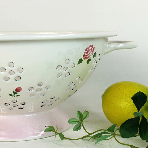 楽天市場】マニーローズ 琺瑯 22cmコランダー 【ザル/IH対応