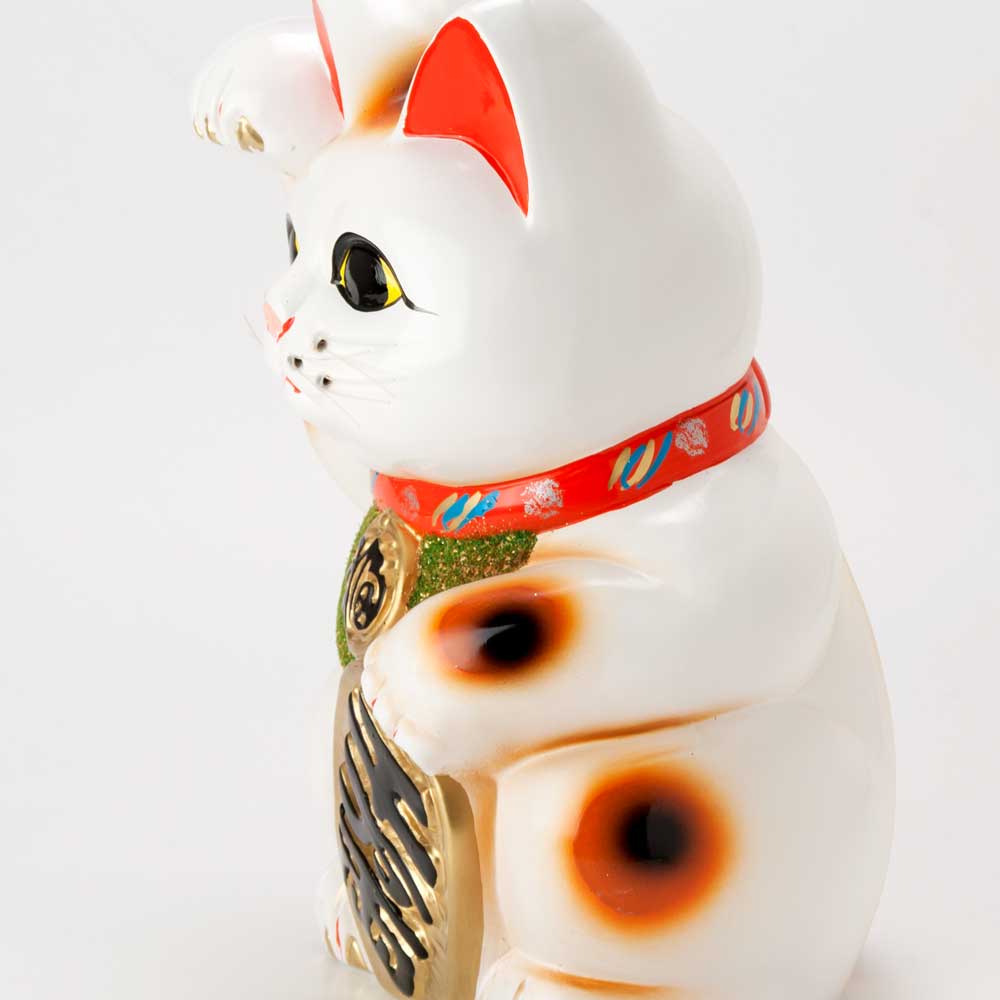 楽天市場】常滑焼 招き猫 8号小判白猫貯金箱 右手上げ (143-60-86